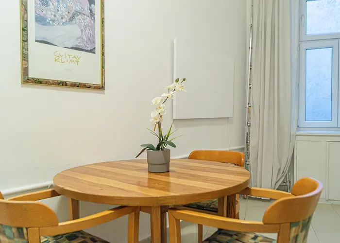 Apartment Economy 1br Well Connected To The Whole